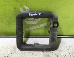 Рамка для Renault Scenic 96-99  запчасти бу