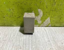 Реле для Renault Laguna 94-99  запчасти бу