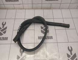 Уплотнитель для Nissan Almera N16 2000-2006  запчасти бу