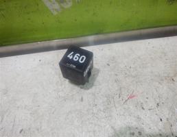 Реле для VW Caddy 3 2004-2015  запчасти бу