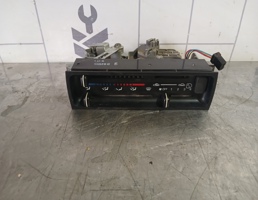 Блок управления печкой для Mazda 323 BA 94-98  запчасти бу