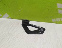 Кронштейн (сопут. товар) для Volvo 940 90-94  запчасти бу