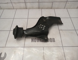 Кронштейн опоры двигателя для Audi 80  90  B3  86-91  запчасти бу