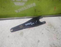 Вилка сцепления для Renault Kangoo 97-03  запчасти бу