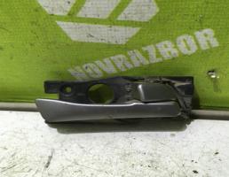 Ручка двери задней внутренняя левая для Hyundai Solaris 2010-2017  запчасти бу