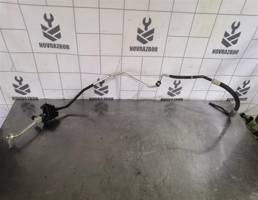 Трубка кондиционера для VW Passat B5 96-00  запчасти бу