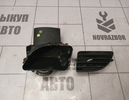 Дефлектор воздушный для Renault Megane 3 09-16  запчасти бу