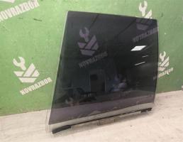 Стекло двери задней левой для Renault R19 1992-2002  запчасти бу
