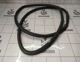 Уплотнитель двери для Skoda Octavia A5 1Z   04-13  запчасти бу