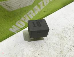 Реле для VW Passat  B3  1988-1993  запчасти бу