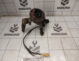 Кулак поворотный передний левый для Renault Clio 2 Symbol 1998-2008  запчасти бу