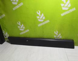 Молдинг задней правой двери для VW Passat  B3  1988-1993  запчасти бу