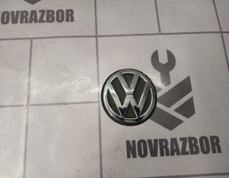 Эмблема для VW Passat B5 96-00  запчасти бу