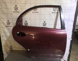 Дверь задняя правая для Kia Spectra 2001-2011  запчасти бу