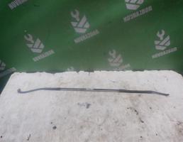 Держатель капота для Hyundai Lantra 96-00  запчасти бу