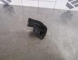 Фланец двигателя системы охлаждения для VW Passat B5 96-00  запчасти бу