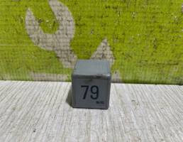 Реле для VW Golf 4 Bora 97-05  запчасти бу