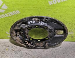 Щит опорный задний левый для BMW 5-серия E28 81-87  запчасти бу