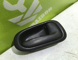 Ручка двери задней внутренняя правая для Toyota Corolla E10 1992-1997  запчасти бу