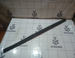 Молдинг передней левой двери для Volvo 440 1992-1994  запчасти бу