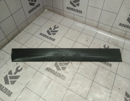 Молдинг задней левой двери для VW Passat B5 96-00  запчасти бу