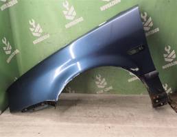 Крыло переднее левое для Renault R19 1992-2002  запчасти бу