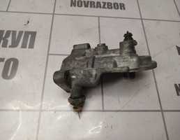 Кронштейн масляного фильтра для Audi 80  90  B3  86-91  запчасти бу