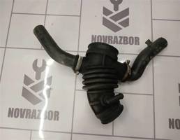 Патрубок воздушного фильтра для Chevrolet Aveo T200 03-08  запчасти бу