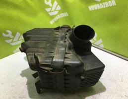 Корпус воздушного фильтра для Toyota Corolla E10 1992-1997  запчасти бу