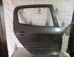 Дверь задняя правая для Peugeot 307 2001-2008  запчасти бу