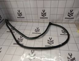 Уплотнитель стекла двери для Chevrolet Lacetti 04-13  запчасти бу