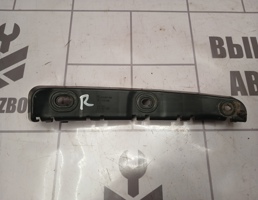 Направляющая заднего бампера правая для Skoda Yeti 2009-2018  запчасти бу