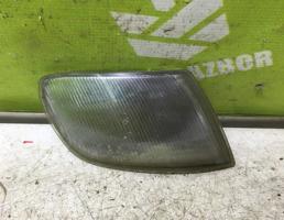 Отражатель в бампер правый для VW Passat B4 94-96  запчасти бу