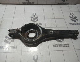 Рычаг задний нижний левый для Ford Focus 1 1998-2004  запчасти бу