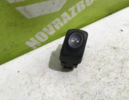 Кнопка стеклоподъемника для Renault Megane 96-99  запчасти бу