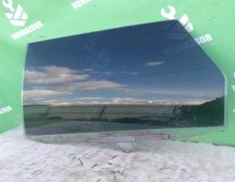 Стекло двери задней левой для VW Passat  B3  1988-1993  запчасти бу