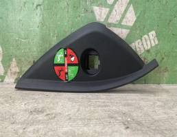 Накладка (кузов внутри) для LADA VESTA 15-19  запчасти бу