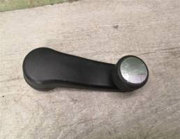 Ручка стеклоподъемника для VW Polo Classic 95-02  запчасти бу