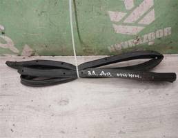 Уплотнитель для Nissan Primera P11 96-02  запчасти бу