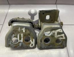 Петля двери для Peugeot 307 2001-2008  запчасти бу