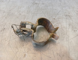 Кронштейн крепления переднего стабилизатора для Renault Logan 2005-2014  запчасти бу