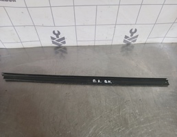 Накладка стекла переднего левого для Kia RIO 1 2000-2004  запчасти бу