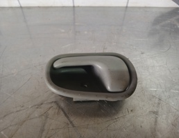 Ручка двери внутренняя левая для Kia RIO 1 2000-2004  запчасти бу