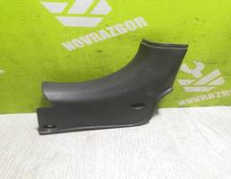 Накладка на порог для Suzuki Baleno 98-07  запчасти бу