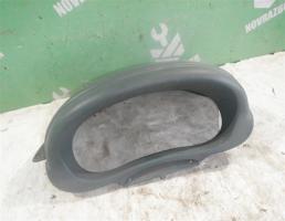 Накладка торпедо для Renault Kangoo 97-03  запчасти бу