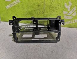 Рамка магнитолы для BMW 3-серия E46 98-05  запчасти бу