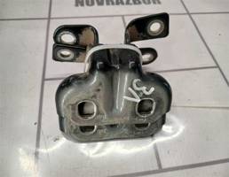 Петля двери для Chevrolet Aveo (T300) 2011-2015  запчасти бу