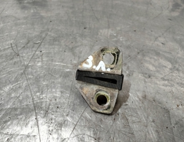 Ответная часть замка двери для Volvo 440 1992-1994  запчасти бу