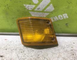 Указатель поворота левый желтый для VW Transporter T2 T3 79-92  запчасти бу