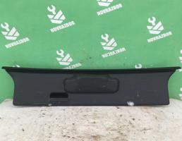 Обшивка двери багажника для Fiat Punto 1(176) 93-99  запчасти бу